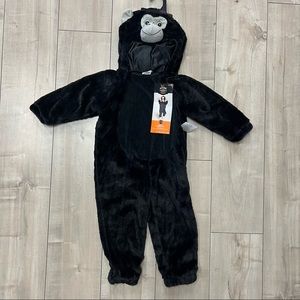 BNWT Gorilla Halloween Costume, size 2T-3T